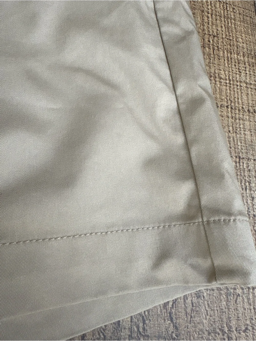 Banana Republic Men's Flat-Front Shorts in Light Khaki